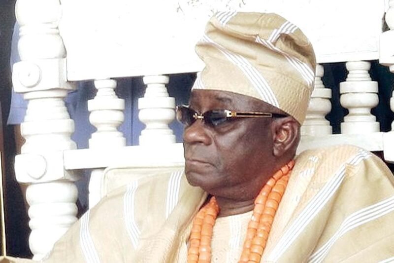 Por que Oba de Lagos ‘desprezou’ Ooni de Ife?? – Fato chocou a Nigéria!!